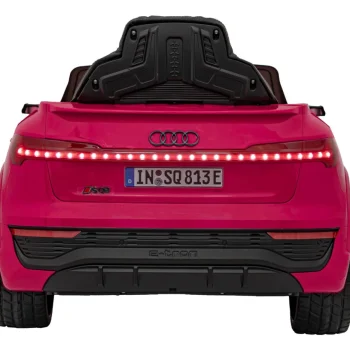Audi Sq8 Ružičasto Vozilo 16