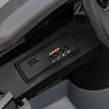 Audi Sq8 Sivo Vozilo 24