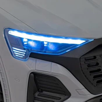 Audi Sq8 Sivo Vozilo 28