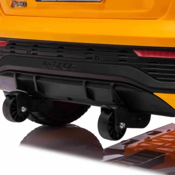 Audi Sq8 žuto Vozilo 37