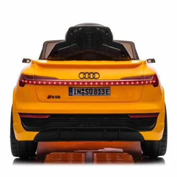 Audi Sq8 žuto Vozilo 9