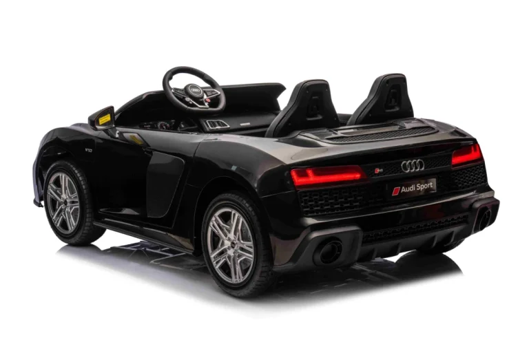 Audi Spyder R8 Lift Crno Vozilo 3
