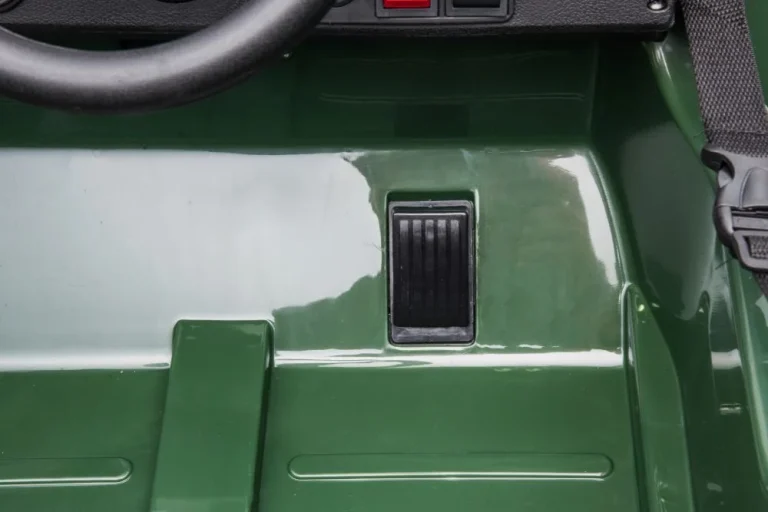 Automobil Na Baterije Jh 103, Vojno Zelena 4x4 Auto Na Akumulator 10