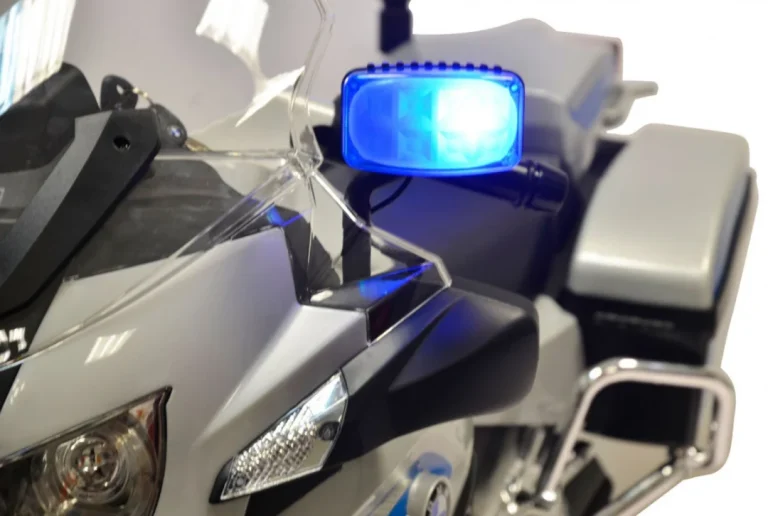 Bmw R1200rt Policijski Električni Motocikl Za Djecu + Pomoćni Kotači + Zvukovi + Led + Eva + Spori 7