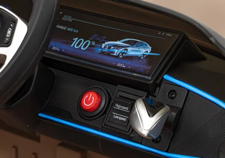 Bmw I4 Automobil Na Akumulator, Zlatni 11