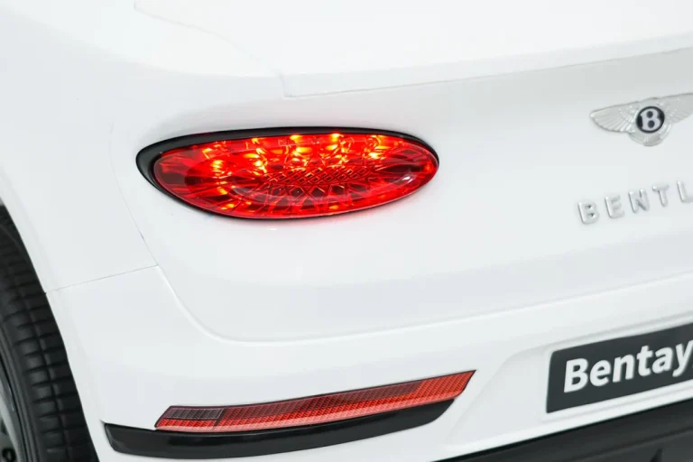 Bentley Bentayga S Bijeli Auto Na Akumulator 27