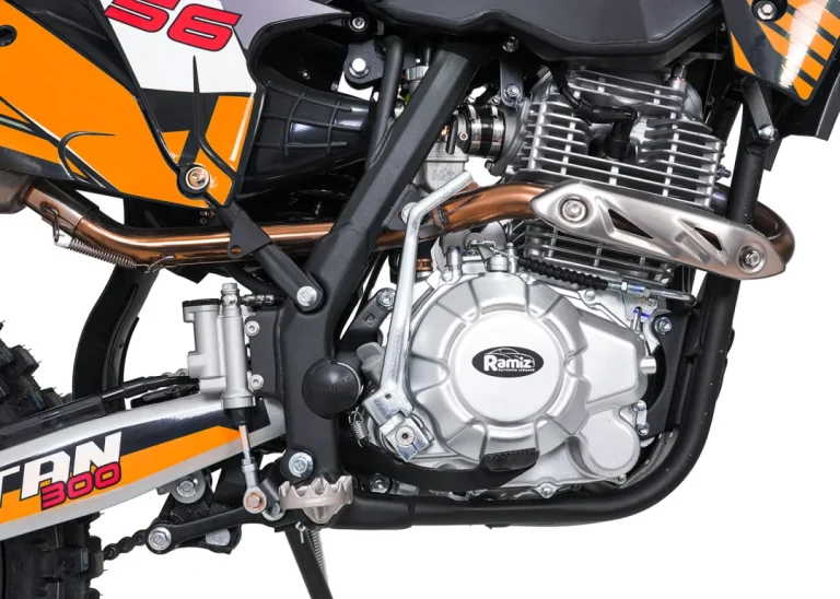 Benzinski Motor Titan 300cc Narančasti 13