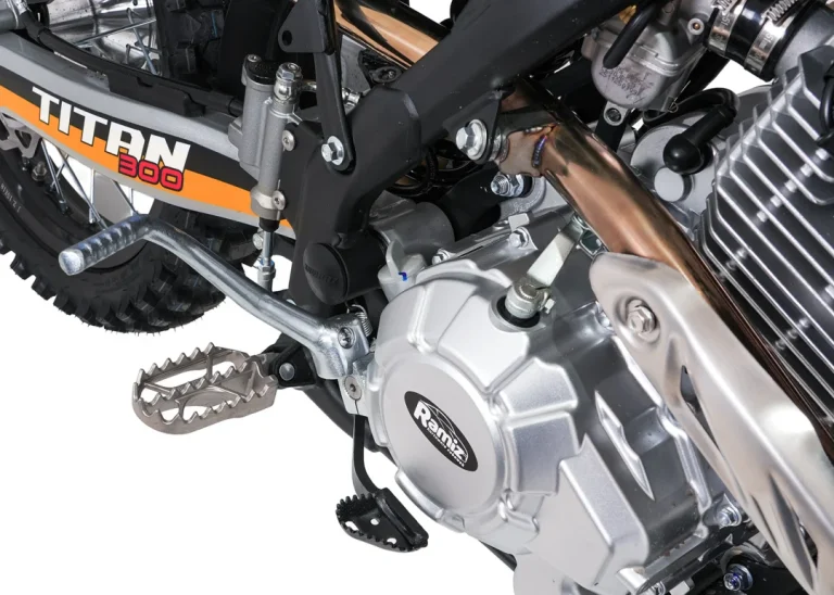 Benzinski Motor Titan 300cc Narančasti 23