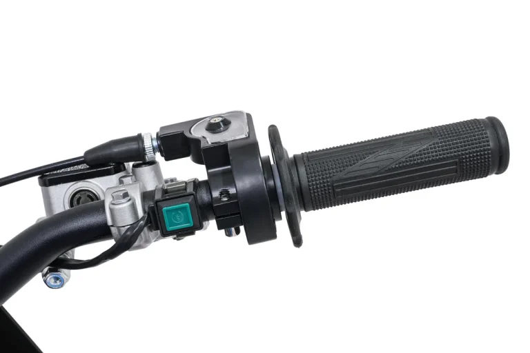 Benzinski Motor Titan 300cc Narančasti 31
