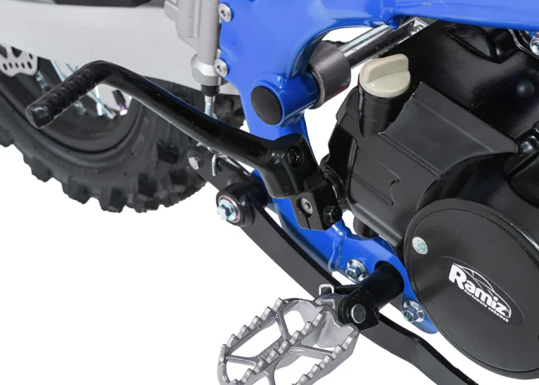 Benzinski Motor Ultra 66 125cc Plavi 17