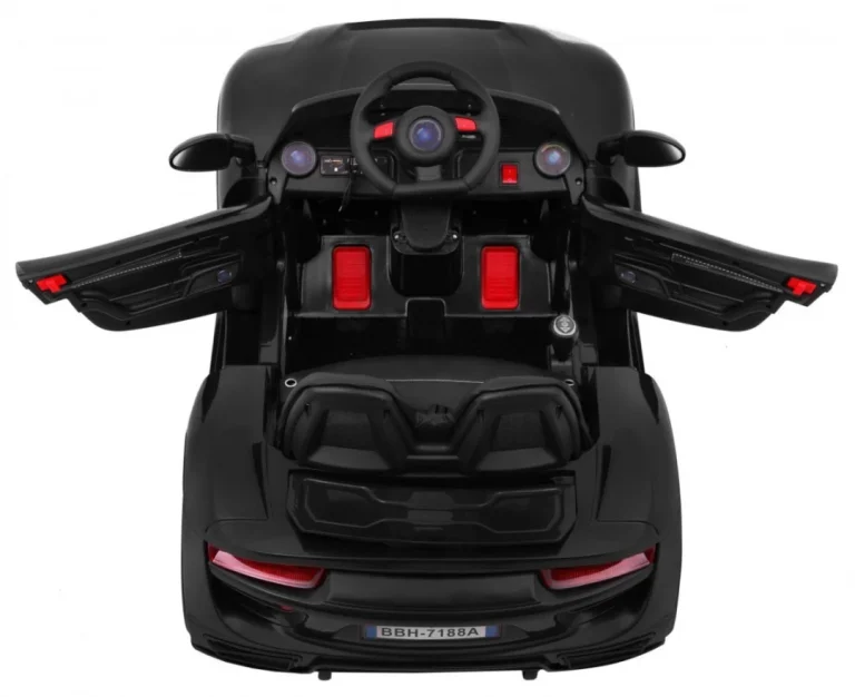 Crni Roadster, Crna 6