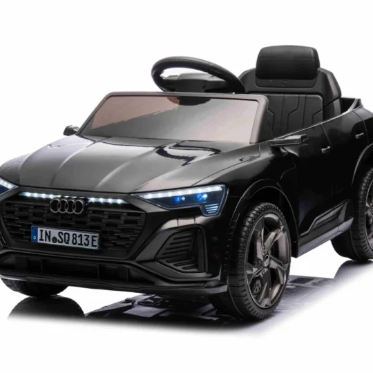 Crno Vozilo Audi Sq8 1