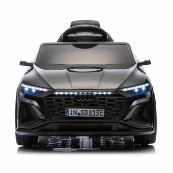 Crno Vozilo Audi Sq8 15