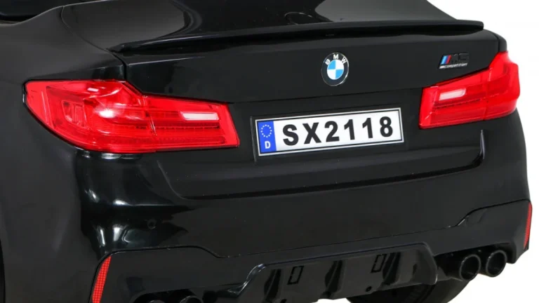 Crno Vozilo Bmw Drift M5 13
