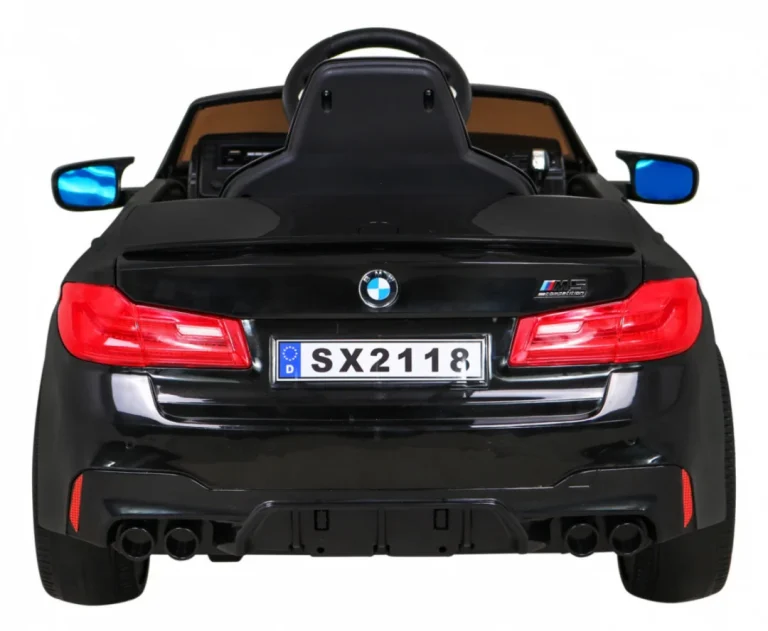 Crno Vozilo Bmw Drift M5 7