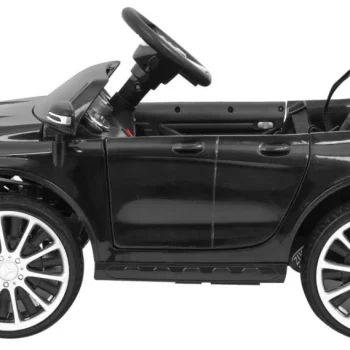 Crno Vozilo Mercedes Amg Gla 45 4