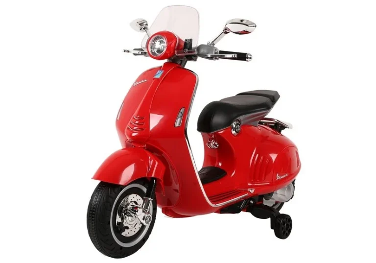 Crveni Električni Skuter Vespa Gts 300 Motor Na Akumulator 2