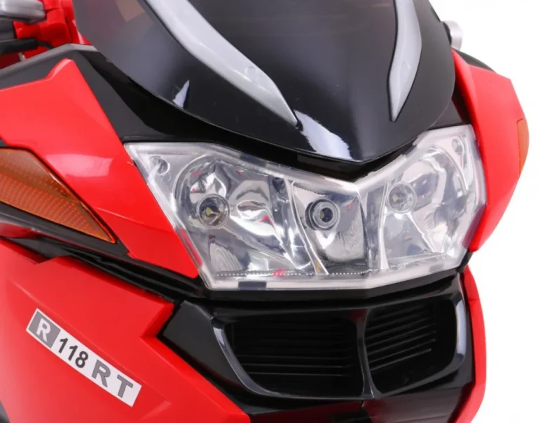 Crveni Trkački Motor, Crvena Motor Na Akumulator 12