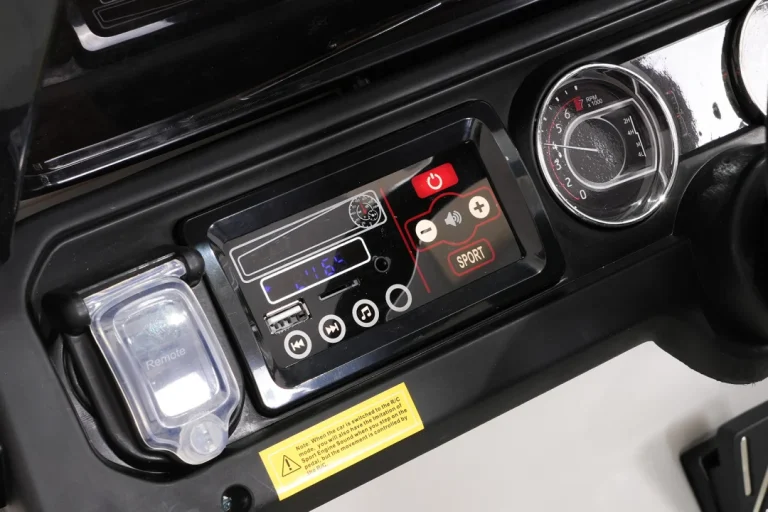 Dječji Jeep Wrangler Rubicon Lift Bijeli Auto Na Akumulator 21