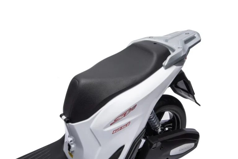 Dječji Električni Skuter Honda Sh125i Bijeli Motor Na Akumulator 23
