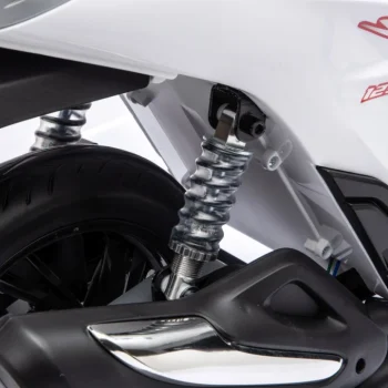 Dječji Električni Skuter Honda Sh125i Bijeli Motor Na Akumulator 33