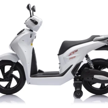 Dječji Električni Skuter Honda Sh125i Bijeli Motor Na Akumulator 57