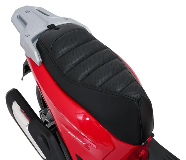 Dječji Električni Skuter Honda Sh125i Crveni Motor Na Akumulator 24