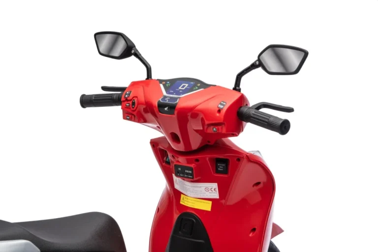Dječji Električni Skuter Honda Sh125i Crveni Motor Na Akumulator 45