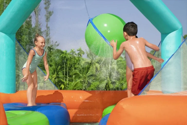 Dodge Drench Bestway Vodeni Park Igralište + Vodeni Prskalica + 4 Platforme Na Napuhavanje 3