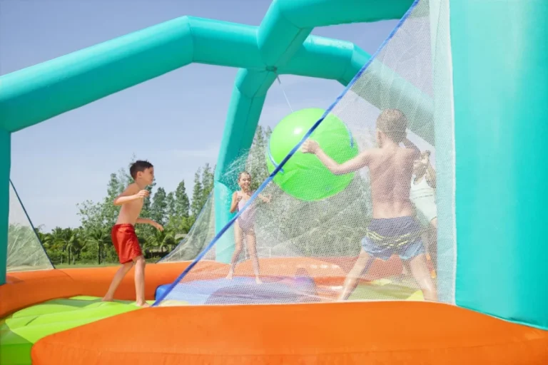 Dodge Drench Bestway Vodeni Park Igralište + Vodeni Prskalica + 4 Platforme Na Napuhavanje 9