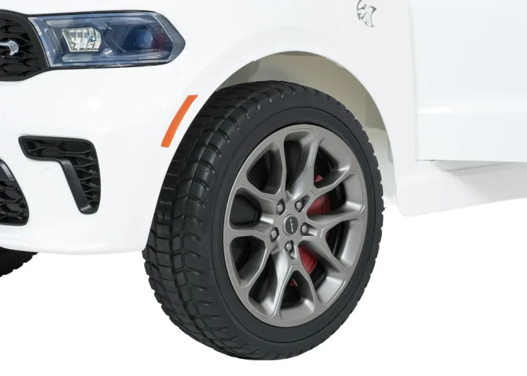 Dodge Durango Bijeli Auto Na Akumulator 23