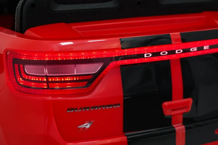 Dodge Durango Crveni Auto Na Akumulator 25