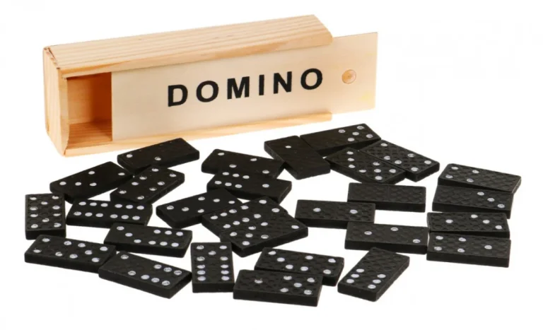 Drvene Domine Za Odrasle I Djecu 3+. Stolna Igra Za Vještine Opažanja 1