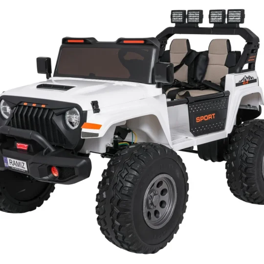 Ekstremno Sportsko 4x4 Vozilo Promjenjive Veličine, Bijelo 1