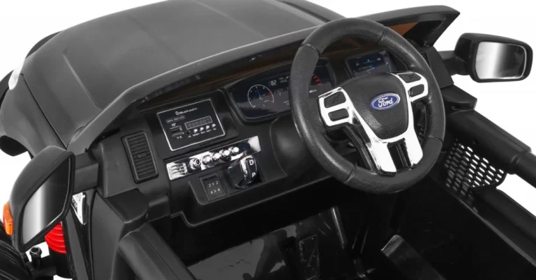 Ford Ranger Monster 4x4 Crno Vozilo 12