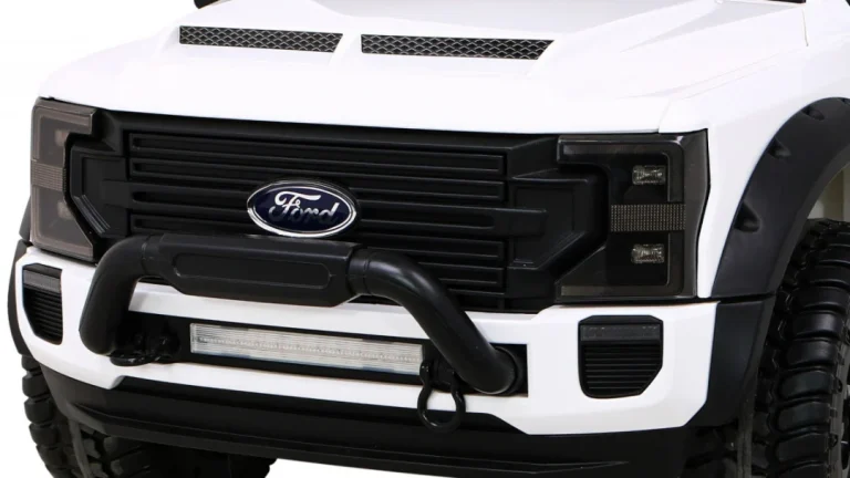 Ford Super Duty Bijeli Kamionet, Bijela 12