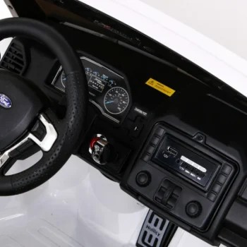 Ford Super Duty Bijeli Kamionet, Bijela 9