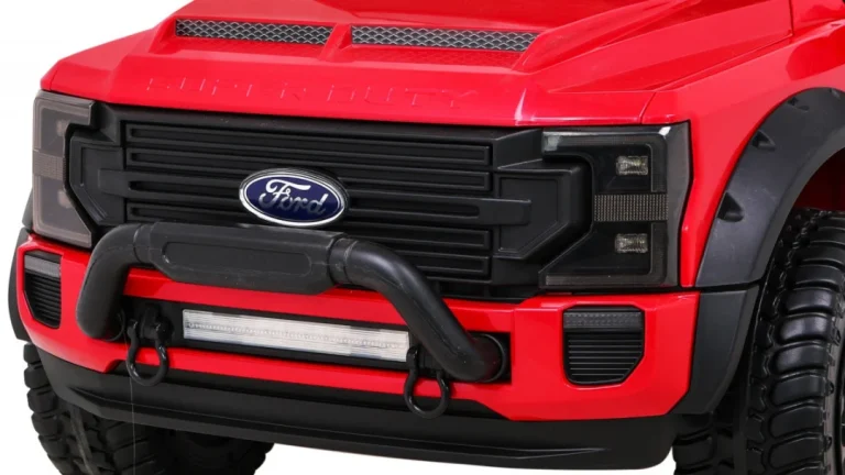 Ford Super Duty Crveni Kamionet, Crvena 11