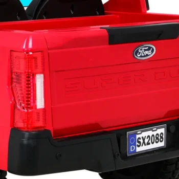 Ford Super Duty Crveni Kamionet, Crvena 12