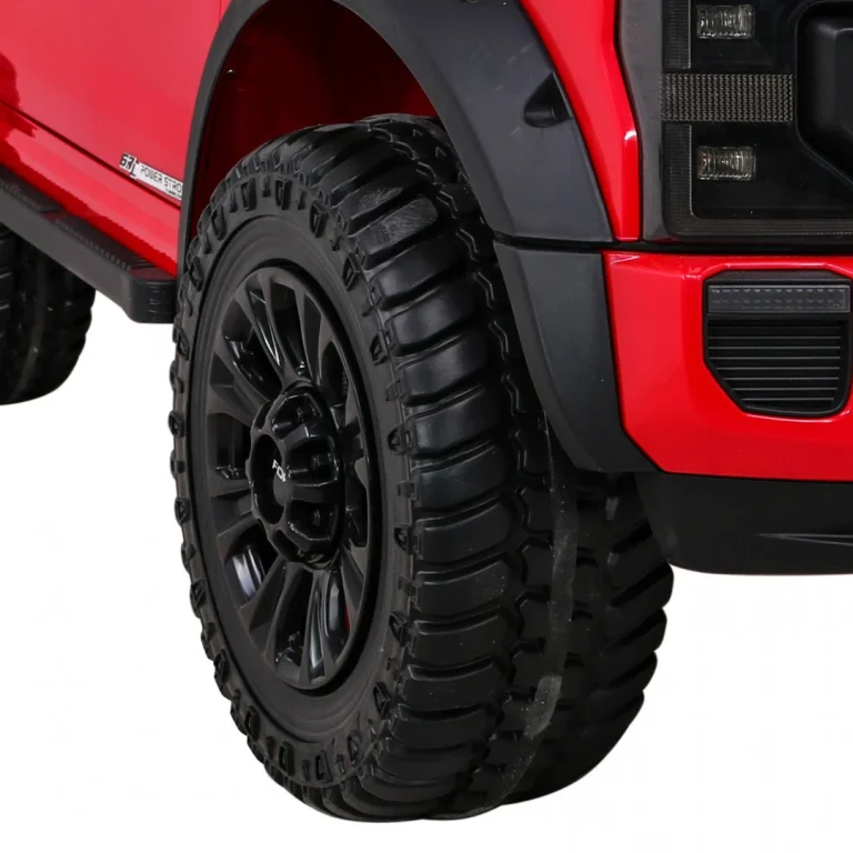 Ford Super Duty Crveni Kamionet, Crvena 13