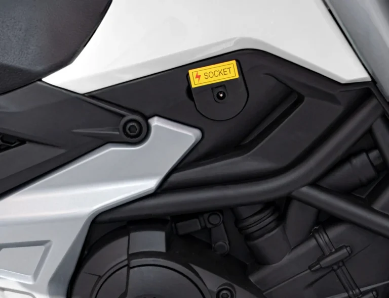 Honda Nc750x Bijeli Motocikl, Bijela Motor Na Akumulator 18