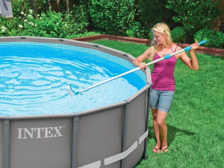 Intex 29053 četka Za čišćenje Dna I Stijenki Bazena 2