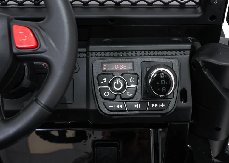 Jeep Beast 4x4 Crni Auto Na Akumulator 17
