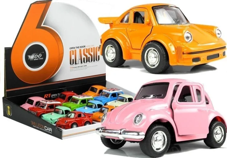 Klasični Automobil Metalnog Vozila S Miješanim Zvukom 1