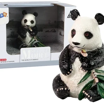 Kolekcionarska Figurica Velike Pande S Bambusom 2