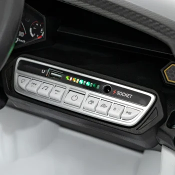 Lamborghini Invencible Bijelo Vozilo 19