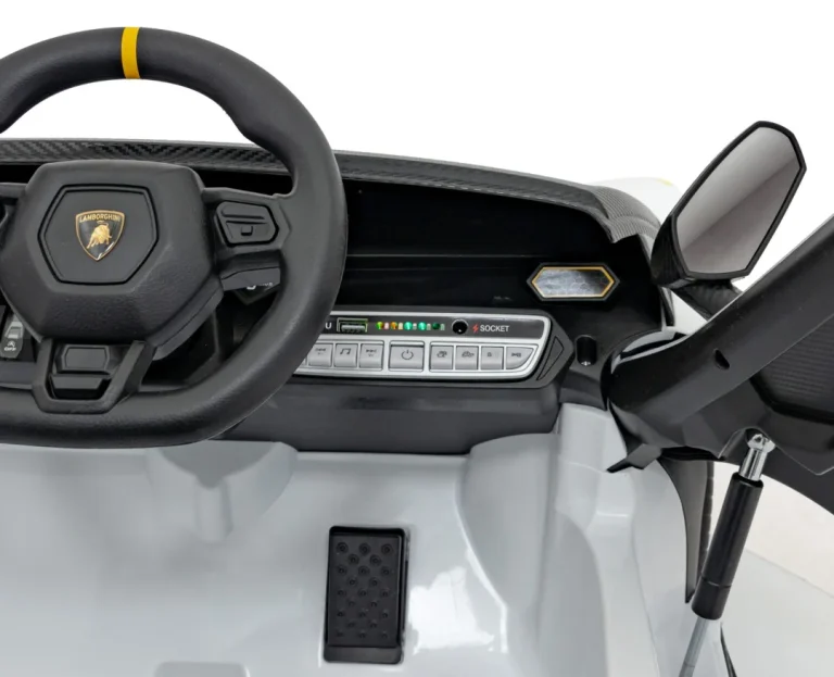 Lamborghini Invencible Bijelo Vozilo 21