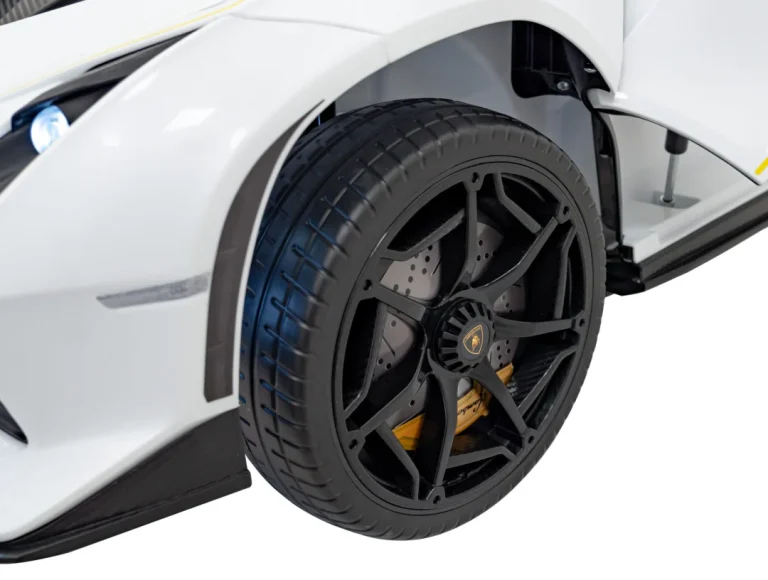 Lamborghini Invencible Bijelo Vozilo 25