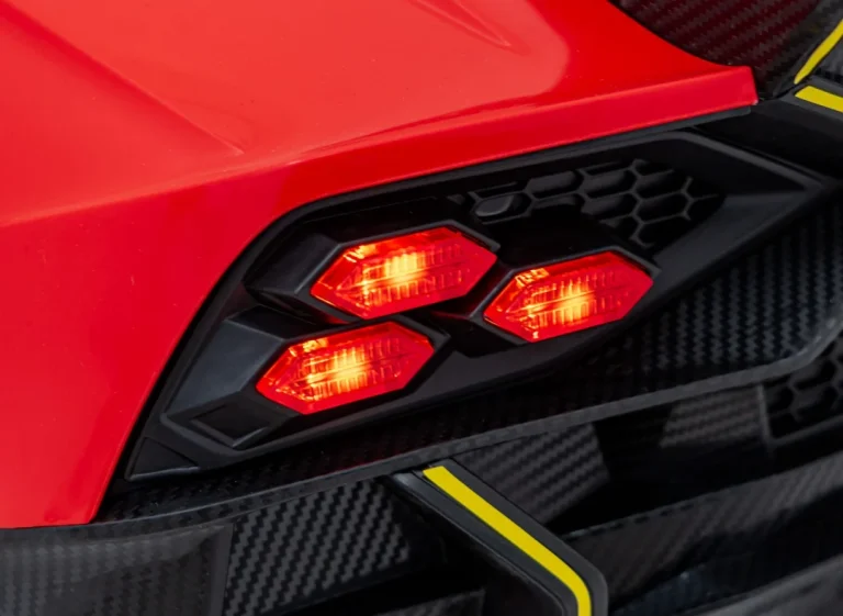 Lamborghini Invencible Crveno Vozilo 21