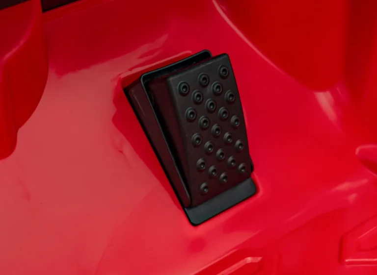 Lamborghini Invencible Crveno Vozilo 22